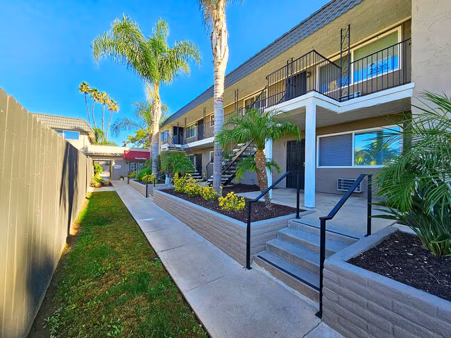Mapleview Apt. Homes photo 4
