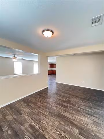 912 Bee Creek Ln Fort Worth, TX 76120 photo 3