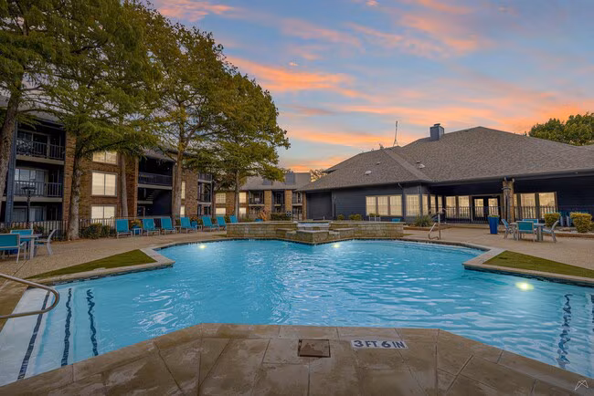 The Residence at North Dallas photo 2