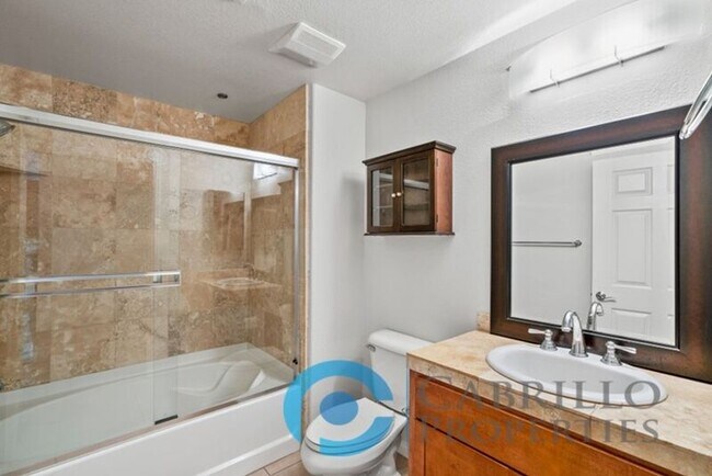2330 1st Ave. San Diego, CA 92101 photo 5