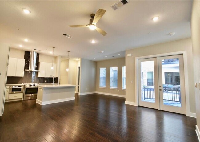 4415 Jackson Ave Austin, TX 78731 photo 4