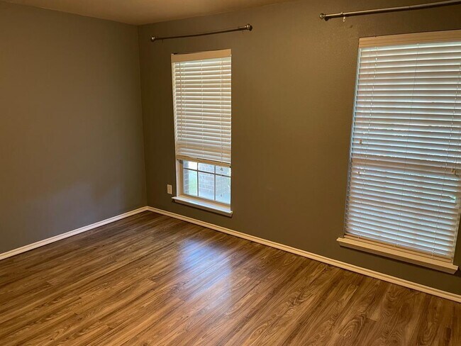 3105 Emory Oak Way, Royse City, TX 75189 photo 3