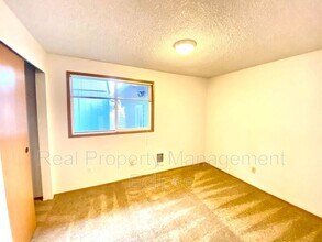 4118 Jewell Rd Bothell, WA 98012 photo 5
