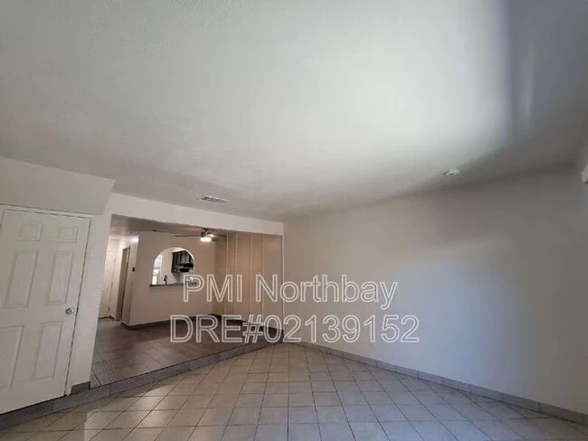 1206 Dana Dr Fairfield, CA 94533 photo 4