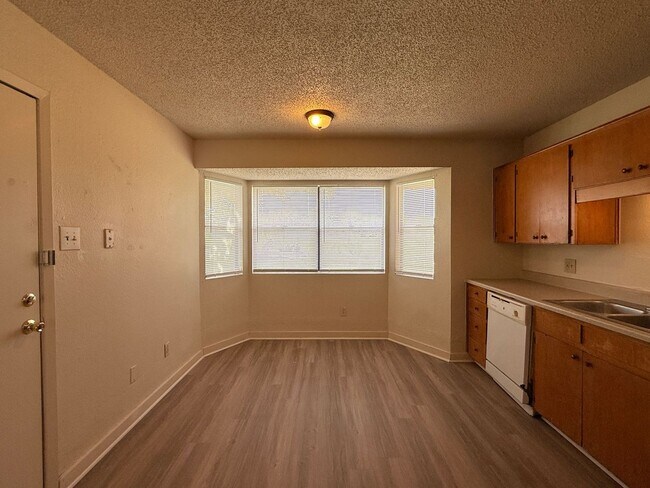 1105 Charisse St Killeen, TX 76543 photo 4