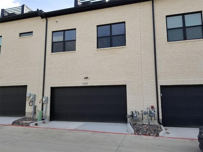 1719 Dalhart Road, Plano, TX 75075 photo 4