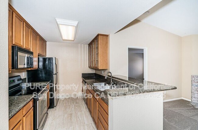 7180 Shoreline Dr San Diego, CA 92122 photo 3