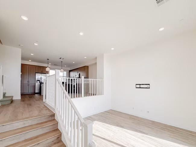 10482 San Diego Mission Road, San Diego, CA 92108 photo 2