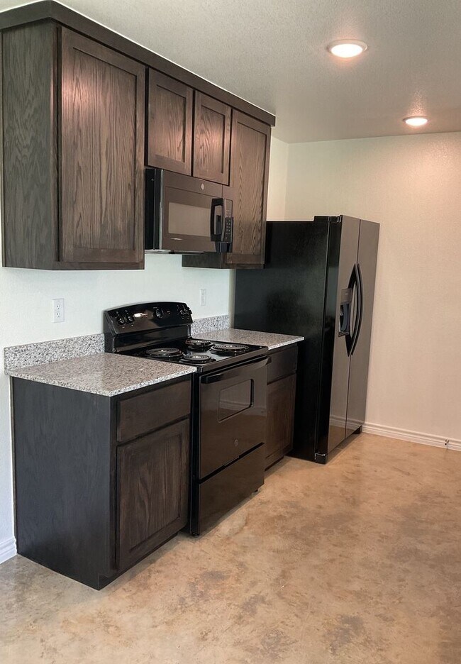 305 Agua Chiquita Ct Killeen, TX 76543 photo 5