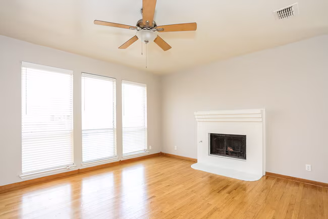 2128 Amber Springs Mesquite, TX 75181 photo 4