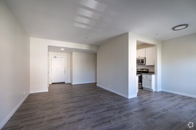 Lake Park Terrace Apartments photo 5
