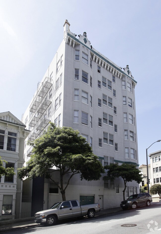 Gough Street Apartments, LLC photo 3