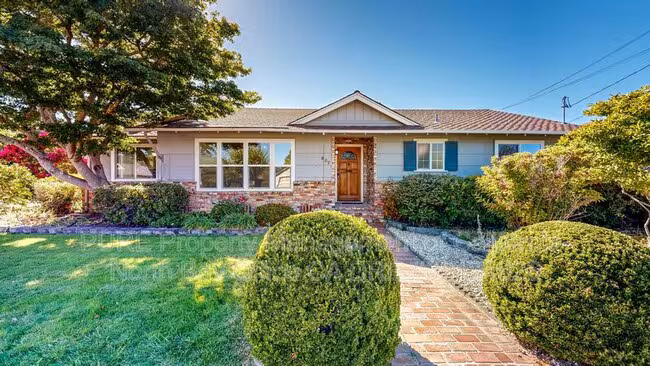 1827 Creekside Rd, Santa Rosa (Single Family) photo 3