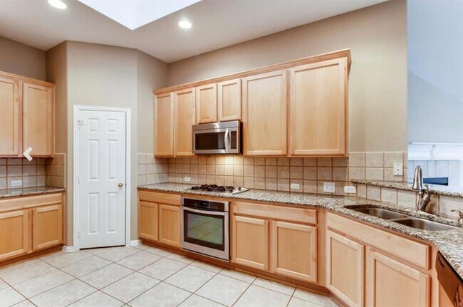 5521 Rockwood Drive, The Colony, TX 75056 photo 5