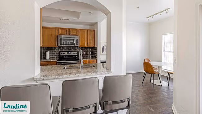 1000 Henderson St Fort Worth, TX 76102 photo 4