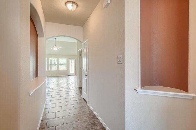 2116 Eppright Drive, Little Elm, TX 75068 photo 5
