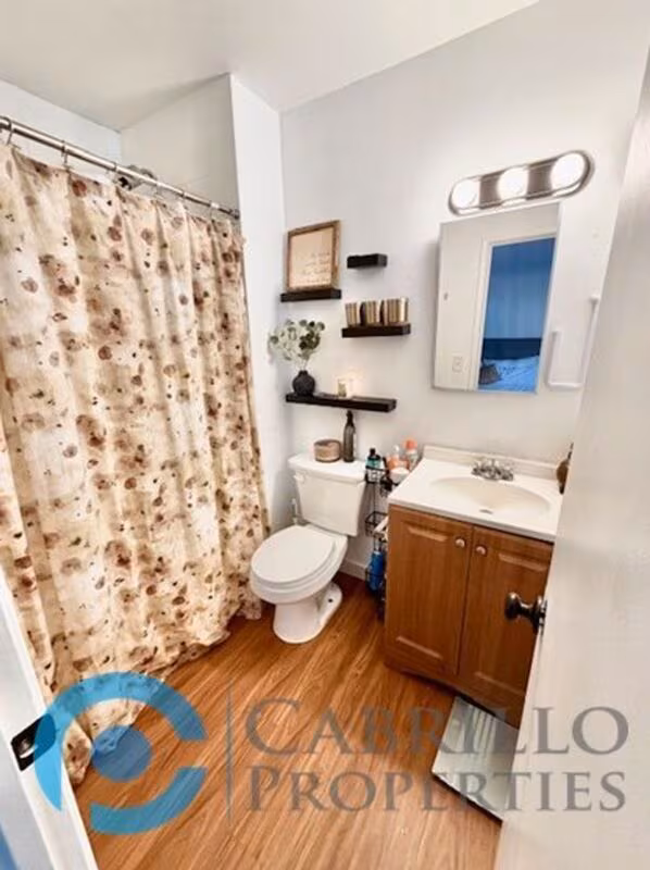 5509 Camber Dr San Diego, CA 92117 photo 3