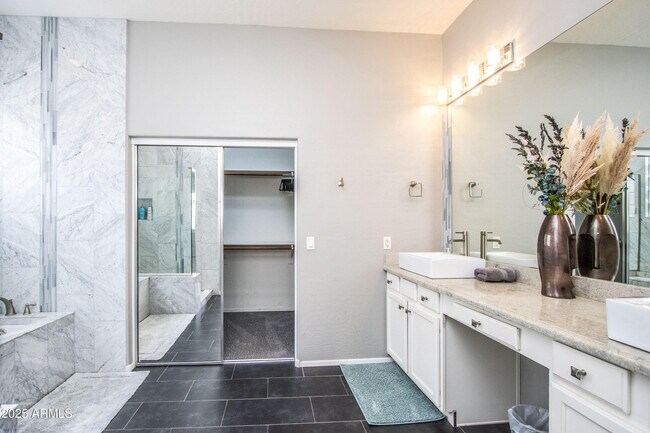 10412 E Acoma Dr Scottsdale, AZ 85255 photo 3