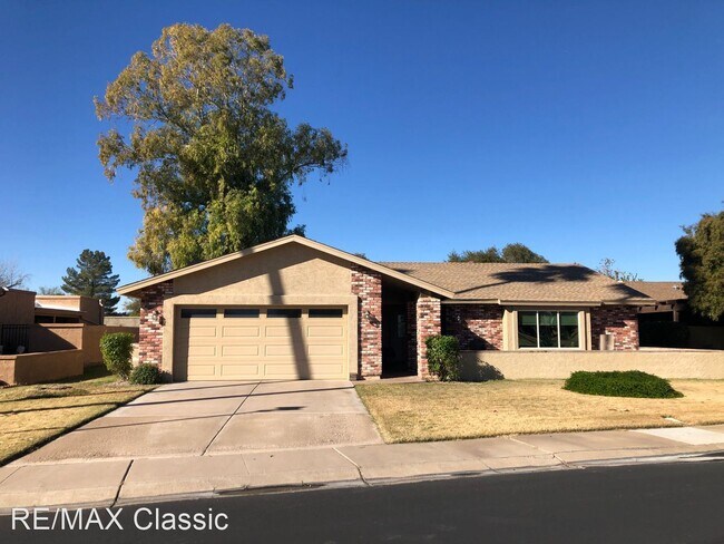 607 Leisure World Mesa, AZ 85206