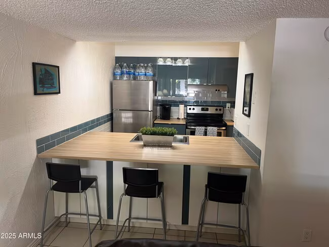 3313 N 68th St Scottsdale, AZ 85251 photo 2