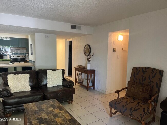 3313 N 68th St Scottsdale, AZ 85251 photo 4