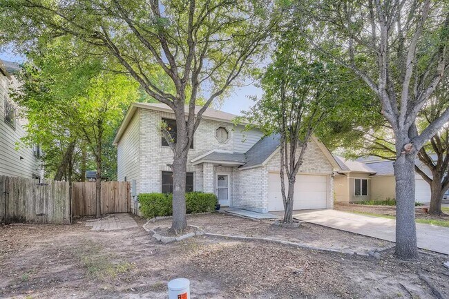 6613 Tara Dr Austin, TX 78747 photo 2