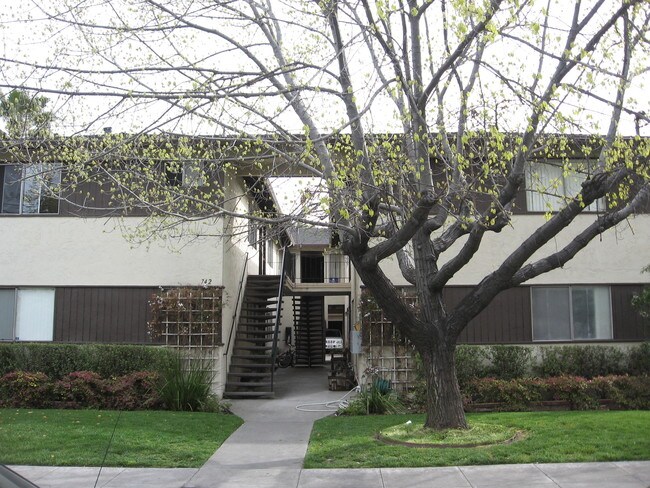 490 - 742 S 9th Street photo 2