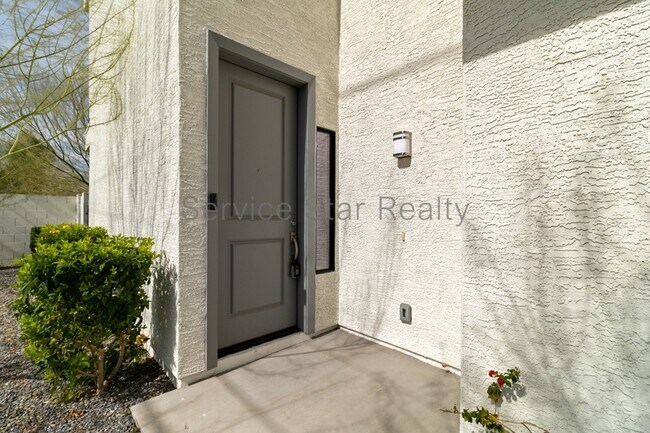 2030 East Michigan Ave Phoenix, AZ 85022 photo 5