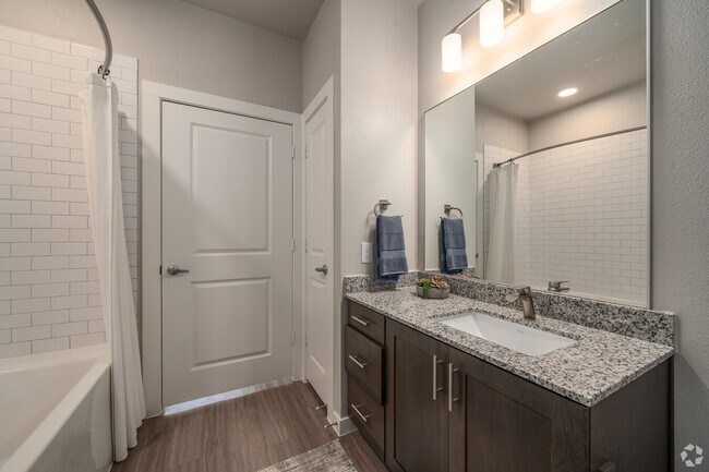19000 Beechnut Rd Richmond, TX 77407 photo 4