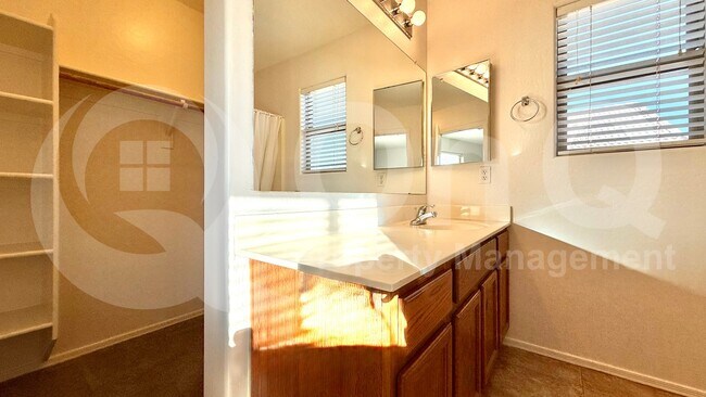 2671 East Cowboy Cove Trail, San Tan Valley, AZ 85143 photo 3