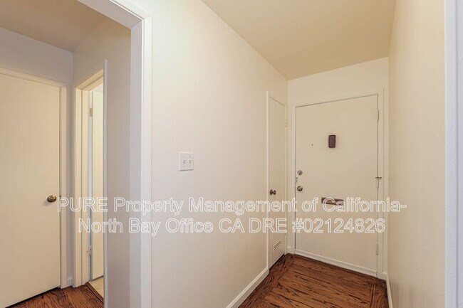 734-C Slater St Santa Rosa, CA 95404 photo 3