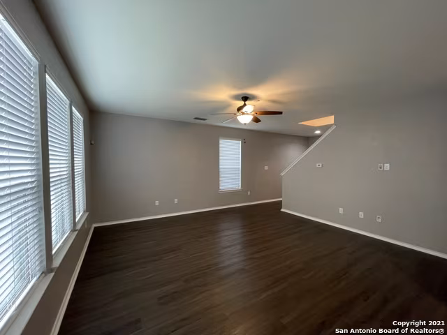 3707 Villa Rey San Antonio, TX 78245 photo 3