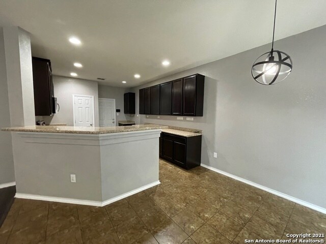 3707 Villa Rey San Antonio, TX 78245 photo 4