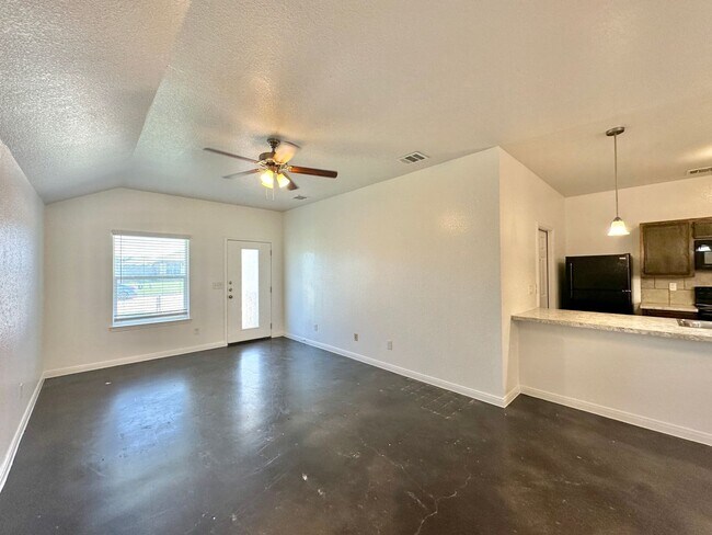 4507 Skyflower Ln Killeen, TX 76549 photo 4