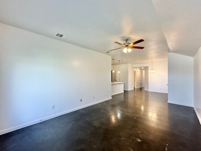 4507 Skyflower Ln Killeen, TX 76549 photo 2