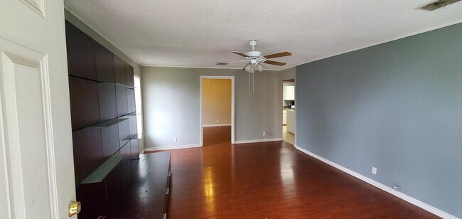 5410 Congo Ln San Antonio, TX 78227 photo 4