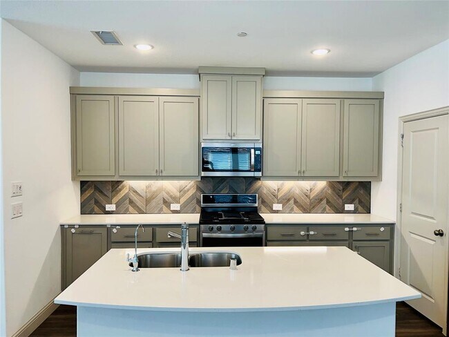 6148 Silverado Trail, Mckinney, TX 75070 photo 3