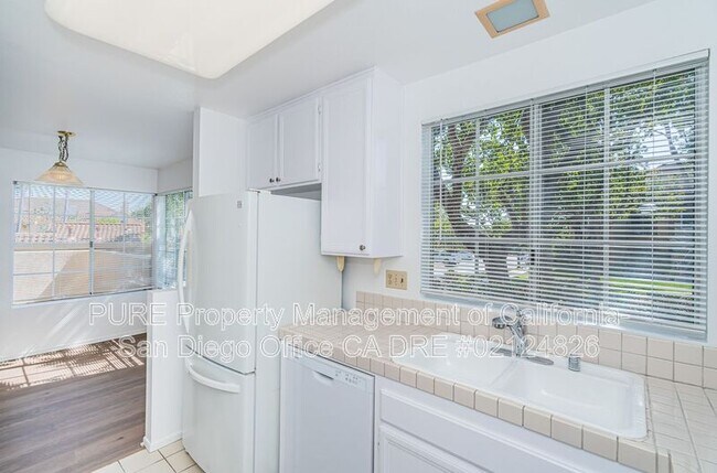 7345 Calle Cristobal San Diego, CA 92126 photo 5