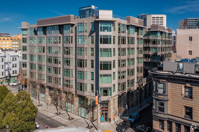 The Hayes Condos photo 4