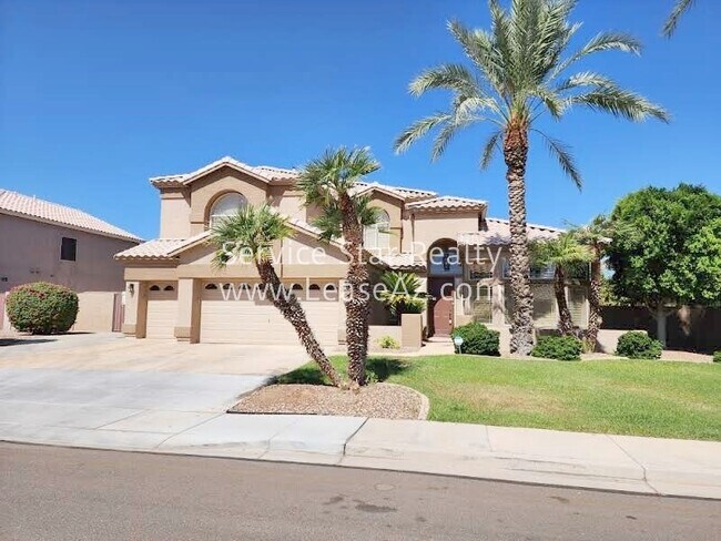 6300 W Corona Dr photo 2