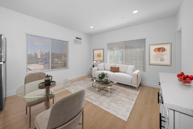 402 Arbor Dr San Diego, CA 92103 photo 3