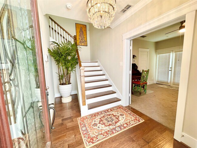 809 Leavenworth Avenue, Houston, TX 77008 photo 3