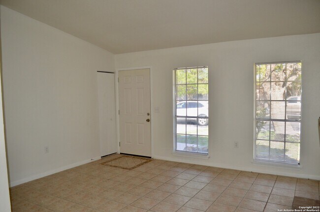 3543 Bottomless Lake San Antonio, TX 78222 photo 3