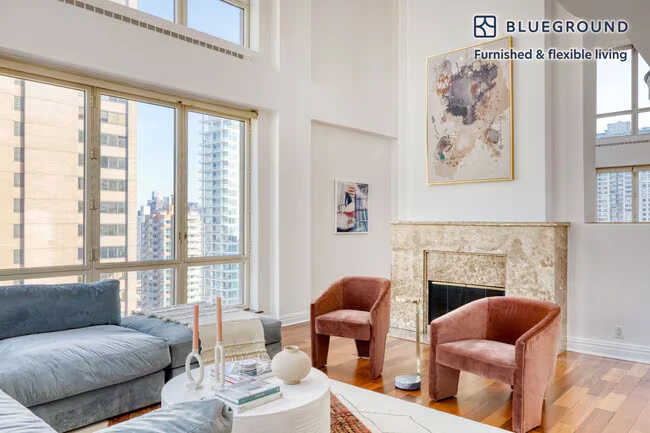 150 East 57th Street photo 4
