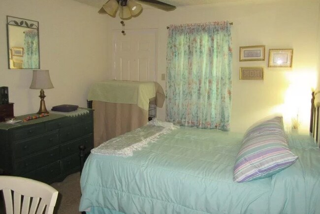 2200 E Trinity Mls Rd Carrollton, TX 75006 photo 2