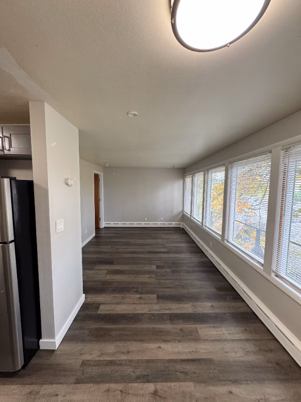 4748 22nd Ave NE seattle, WA 98105 photo 4