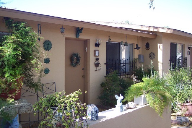 Villa Jay Apartments photo 3