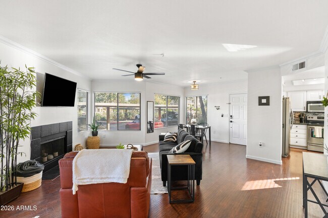 7575 E Indian Bend Rd Scottsdale, AZ 85250 photo 2