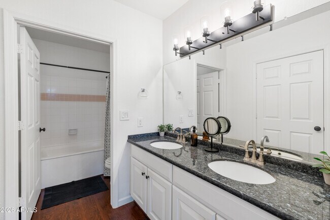 7575 E Indian Bend Rd Scottsdale, AZ 85250 photo 4