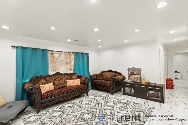 2818 Ivywood Court, San Jose, CA 95121 photo 5